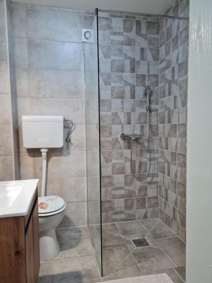 Apartman Karibo 松博尔 外观 照片