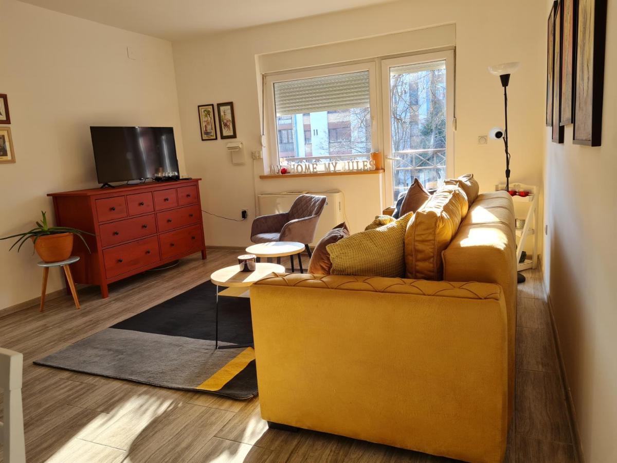 Apartman Karibo 松博尔 外观 照片